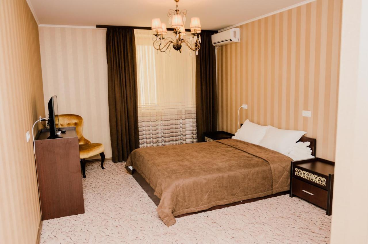 Port Royal Hotel Tulchyn ภายนอก รูปภาพ