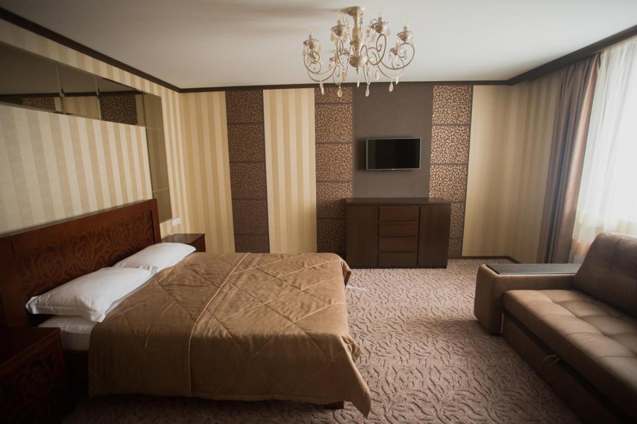 Port Royal Hotel Tulchyn ภายนอก รูปภาพ