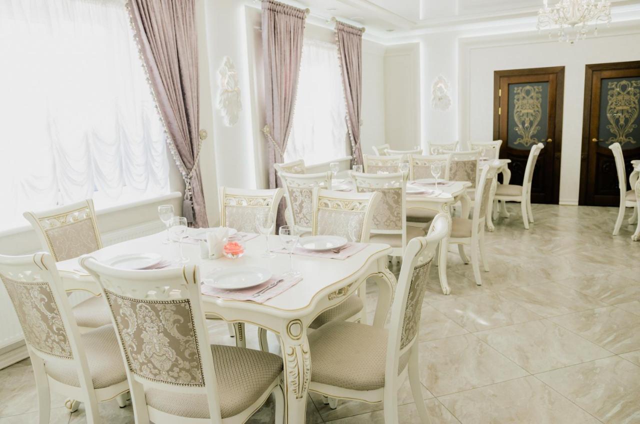 Port Royal Hotel Tulchyn ภายนอก รูปภาพ